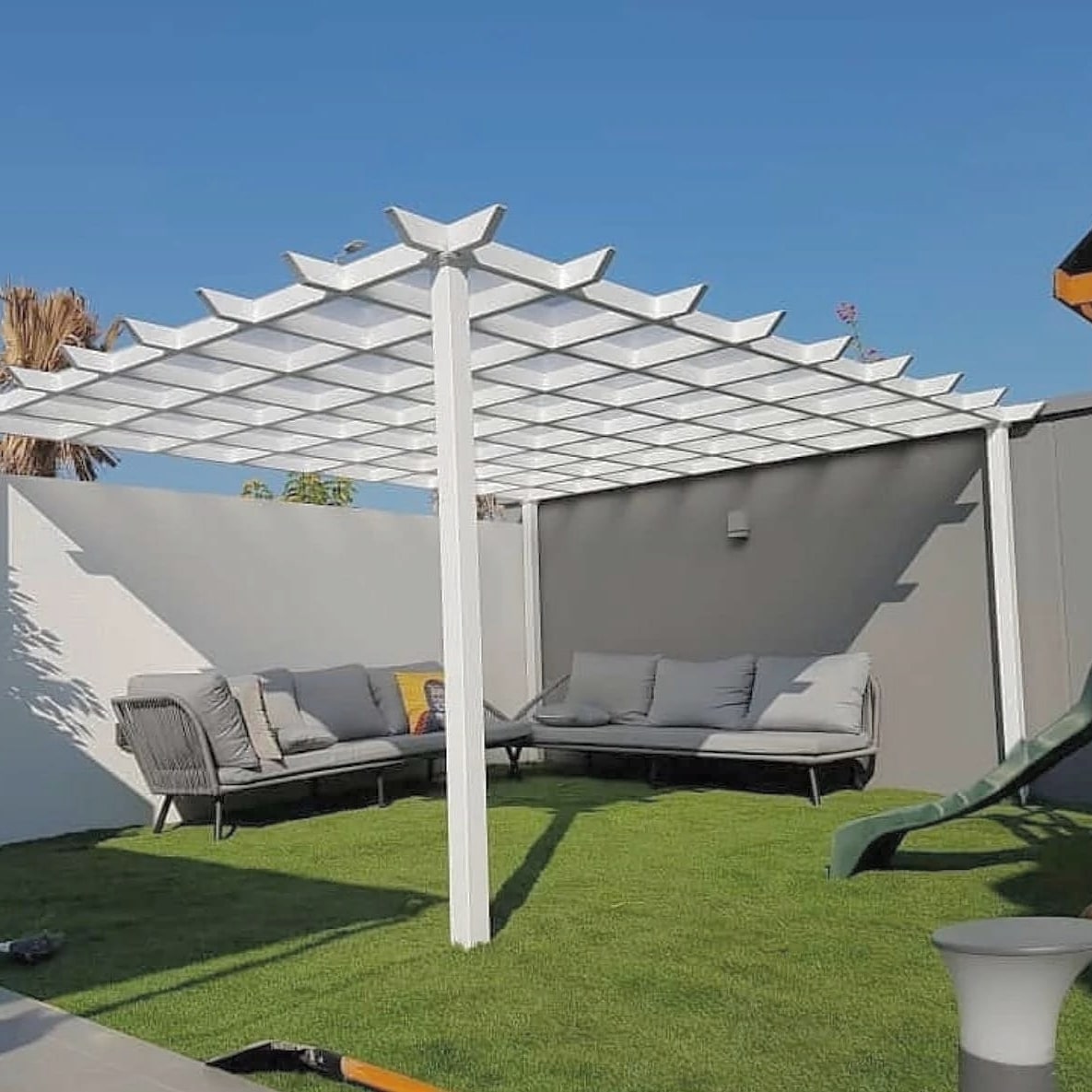 برجولات حديدية