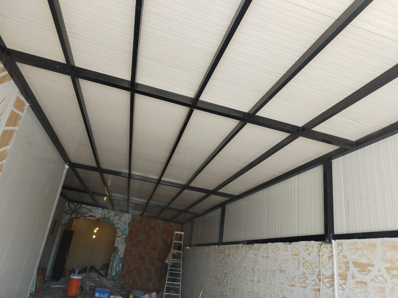 سندويش بانل للأسقف